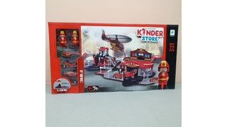 Пожарный паркинг в комплекте 4 метал машинки и 2 человечка