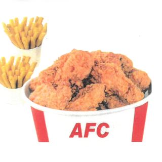 13 piezas de pollo + bebida