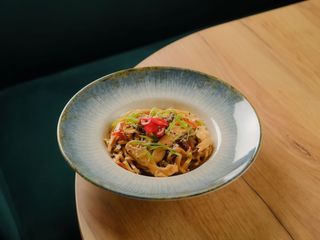 УДОН З КУРКОЮ (350g)
