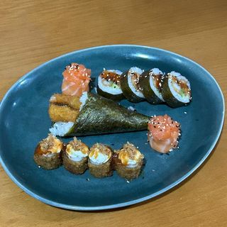 Sushi variado 10