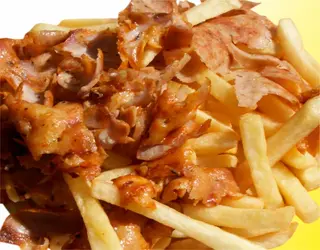 Menú Patatas Con Carne (Grande)