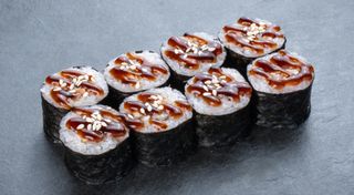 Рол макі з вугром