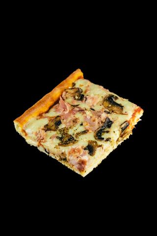 Pizza prosciutto e funghi