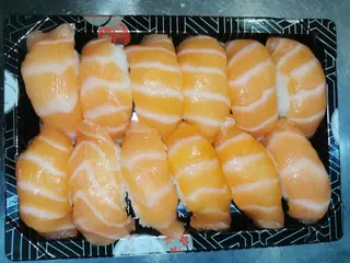 A5 - Nigiri Salmão