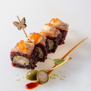 312. Ura black ikura