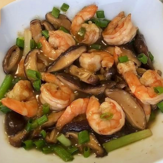 94. Gambas con champiñones