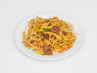 15a. Tallarines fritos con ternera