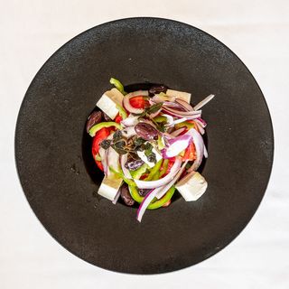 Гръцка салата (300г)