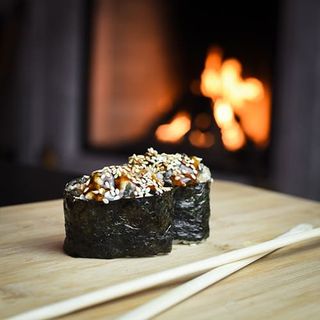 Spicy Unagi Gunkan
