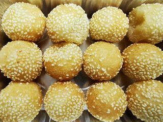 C11. Bolas de Sésamo