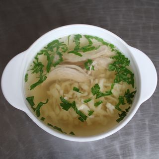 Курячий бульйон з домашньою локшиною (300г)