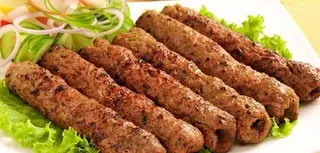 Menù con piadina seekh kebab