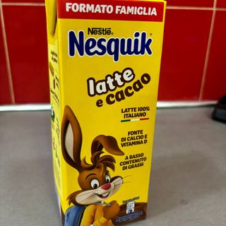 LATTE NESQUIK DA 1 LITRO BRIK