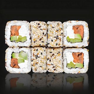 ФІЛАДЕЛЬФІЯ ЗІ СМАЖЕНИМ ЛОСОСЕМ (300 г)