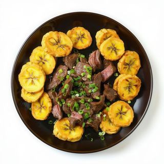 Tapa de patacones con bofe