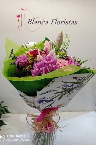 Ramo De Flor Variada De Temporada M