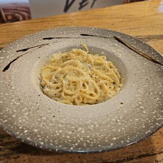 SPAGHETE QUATRO FROMAGI 