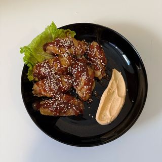 ქათმის ფრთები 