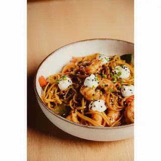Wok de gambones y verdura
