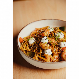 Wok de gambones y verdura