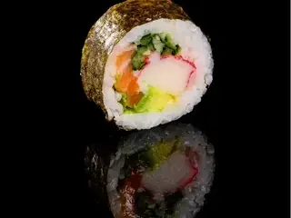 Futomaki mieszane 10 szt. (300g)
