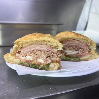 Croissant vegetal de pollo