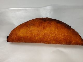 Empanada De Carne Deshilachada (1 Ud.)