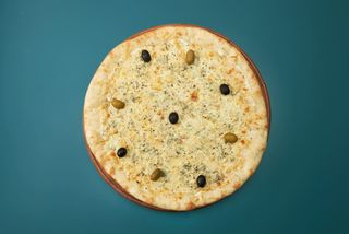 Quattro formaggi pizza 32cm 