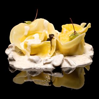 Тортелони четири сирена (300г)