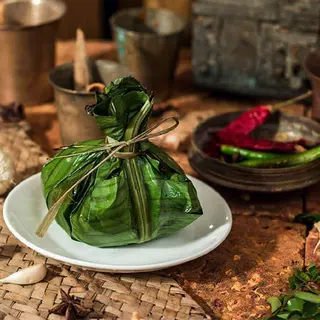 VILLAGE STYLE KIZHI CHICKEN PAROTTA 