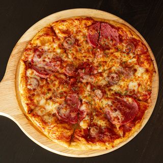 Salami & Chorizo Pizza