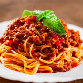 SPAGHETTI ALLA BOLOGNESA
