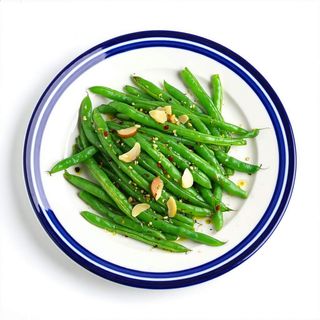 Salata mahune sa češnjakom