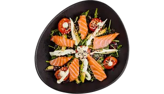 Salata cu somon