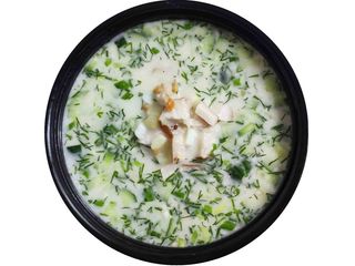 Окрошка на кефірі з куркою