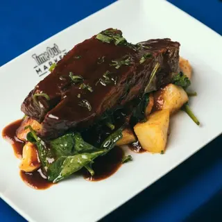 Brisket à moda de Lafões, Batata, Espinafres