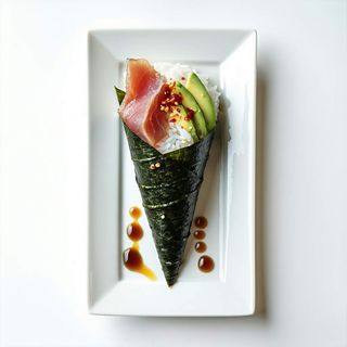 Temaki spicy tuna