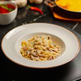 Фетучини с курицей и грибами