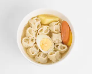 Нежная куриная котлета с пюре / Тауық етінен жасалған нәзік котлет (350 г)
