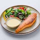 Стейк сёмги на гриле