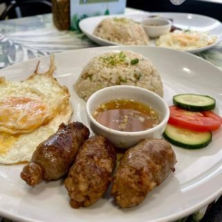 3. Menú Longsilog