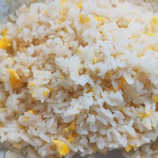 16A-Arroz frito con huevo solo