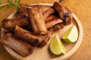 Costillas fritas 6 unidades