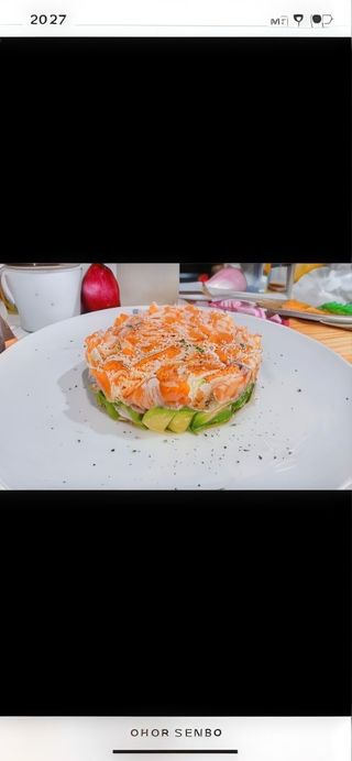 Tratar de salmón (1 pieza)