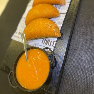 Empanada Colombiana De Carne (3 Uds.)