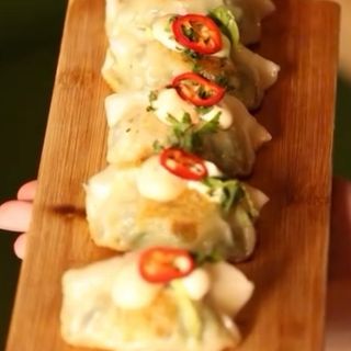 Gyozas de gambas y verduras 