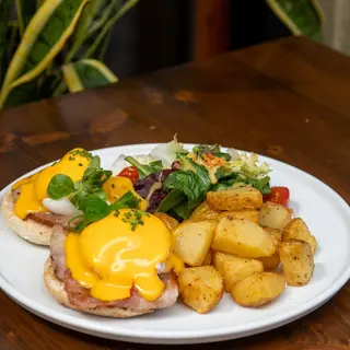 Huevos Benedicts con Bacon