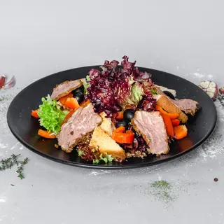 Салат з телятиною (220г)