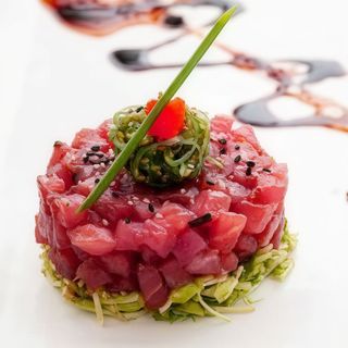 Tartar Atún Y Aguacate