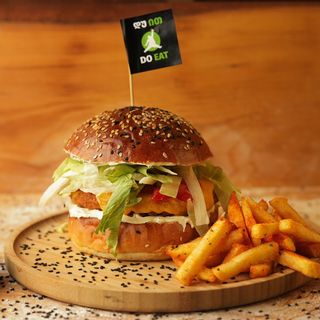 ქათმის ბურგერის მენიუ